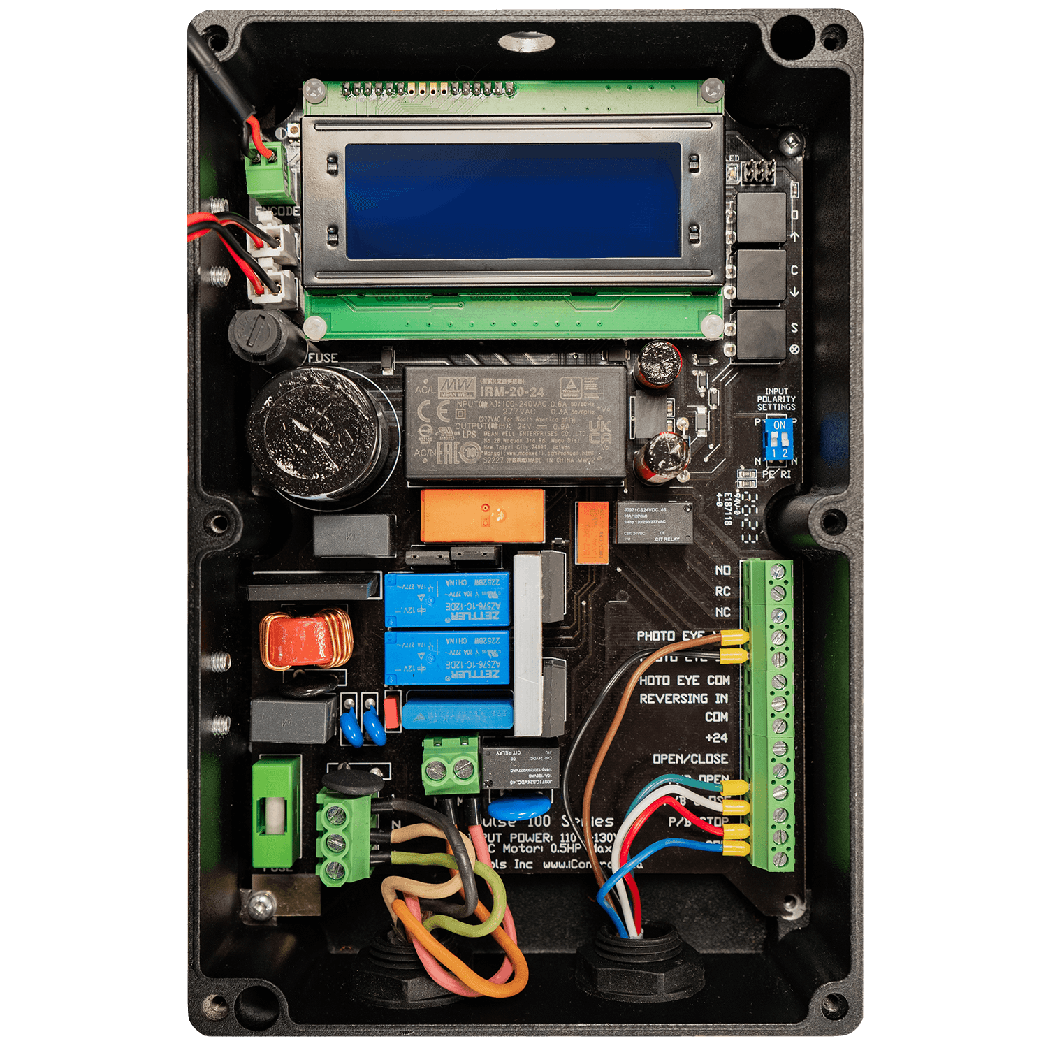 images/gallery-pulse-100-series/04-pulse-100-series-control-board.png