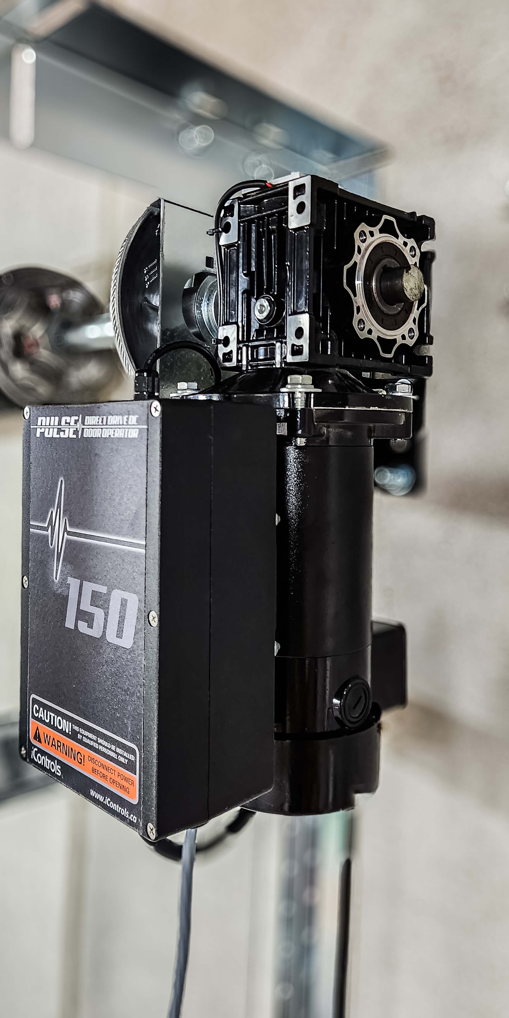 images/gallery-pulse-100-series/07-pulse-150-top-warehouse.jpg